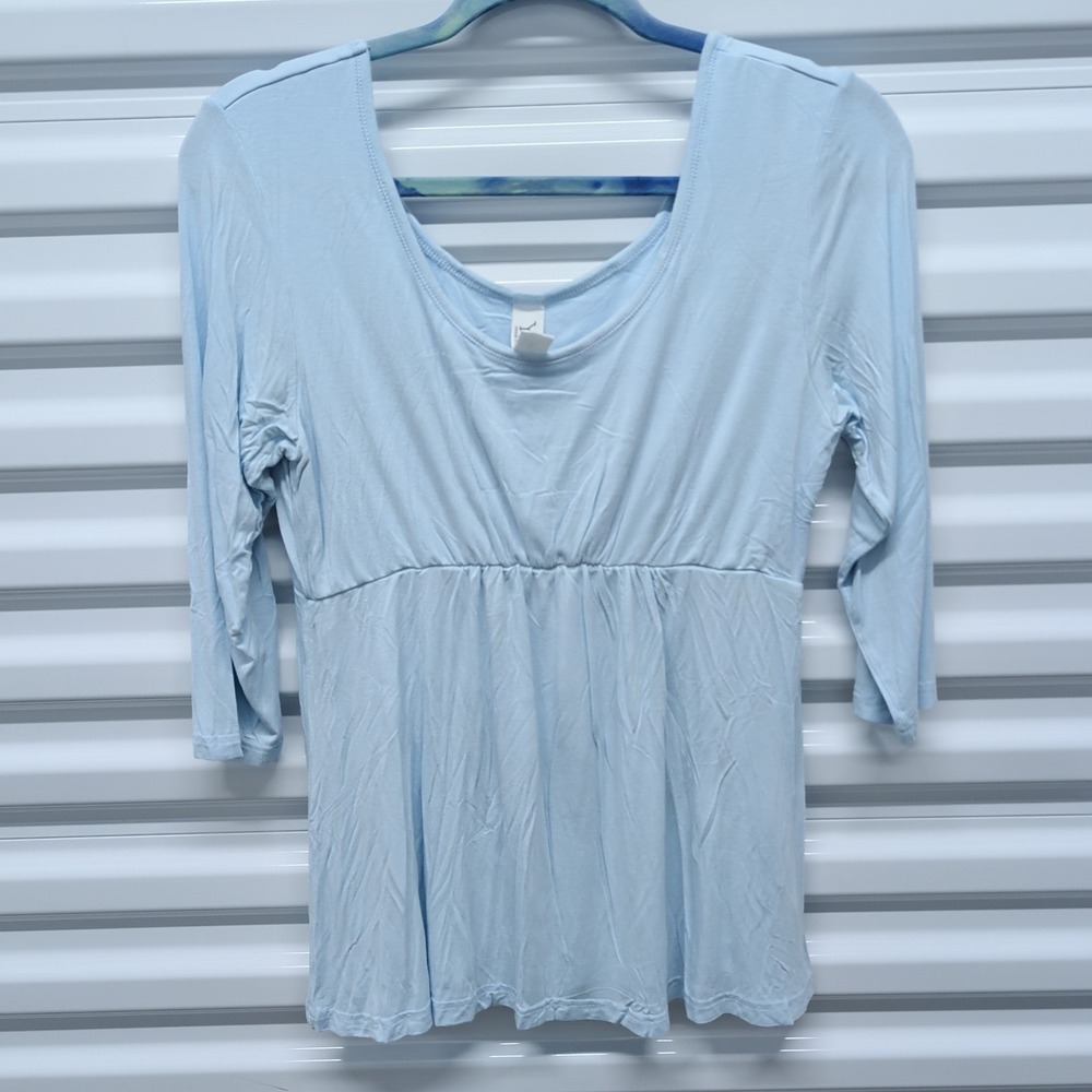 Yala Top Size L Womens Light Blue Bamboo‎ Viscose Empire Waist 3/4 Sleeve Blouse